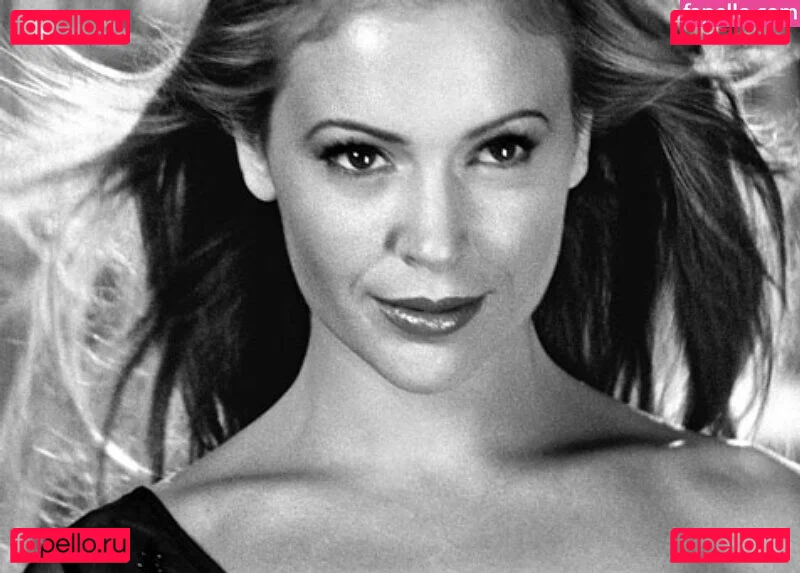Alyssa Milano Onlyfans Photo Gallery 