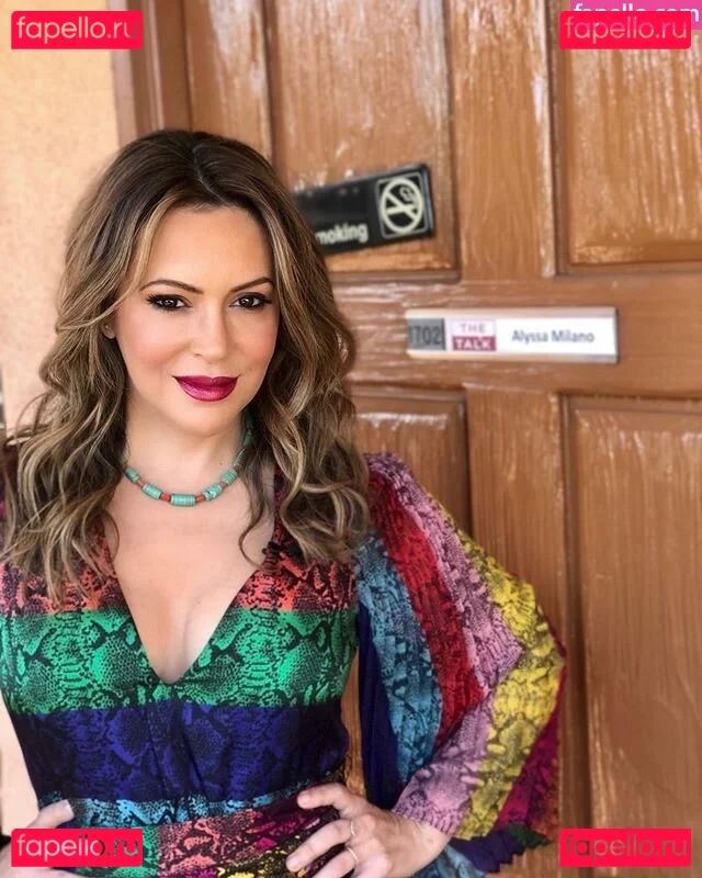 Alyssa Milano Onlyfans Photo Gallery 