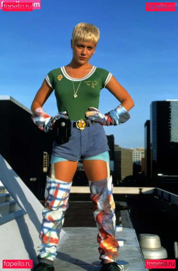 Alyssa Milano Onlyfans Photo Gallery 