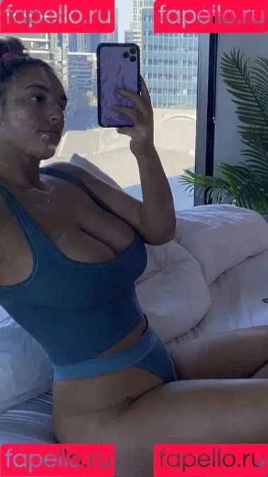 Alanna Onlyfans Photo Gallery 