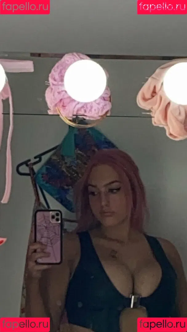 Alanna Onlyfans Photo Gallery 