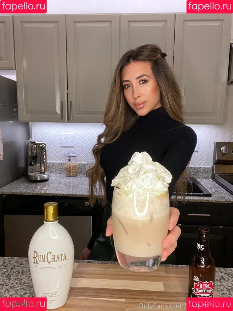 cocktailratings Onlyfans Photo Gallery 