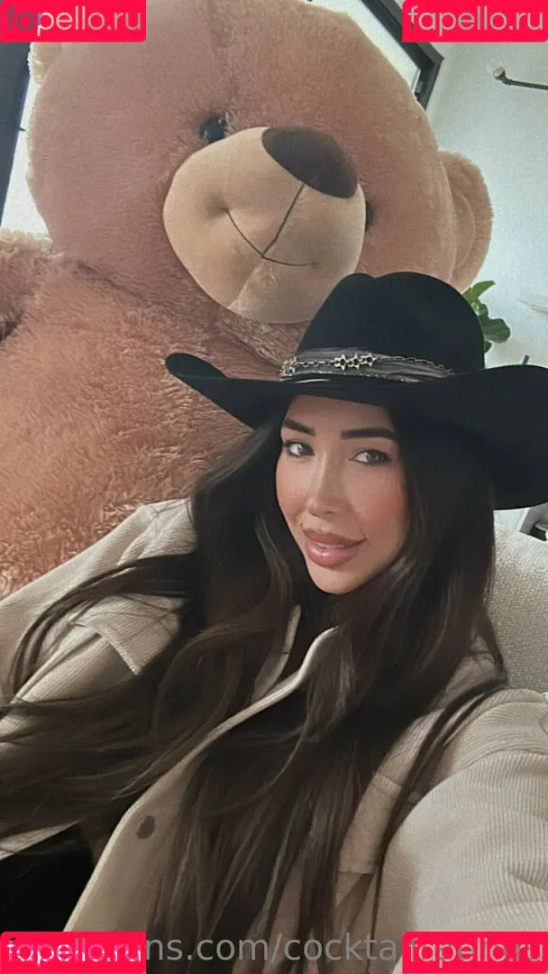 cocktailratings Onlyfans Photo Gallery 