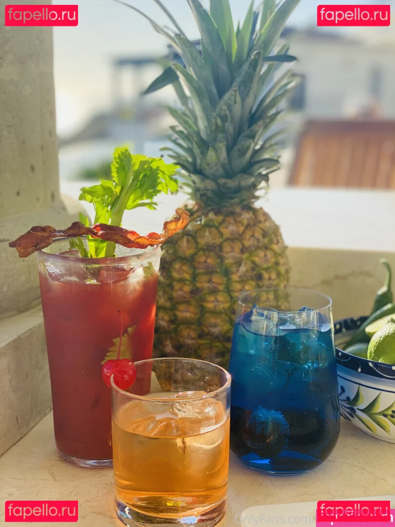 cocktailratings Onlyfans Photo Gallery 