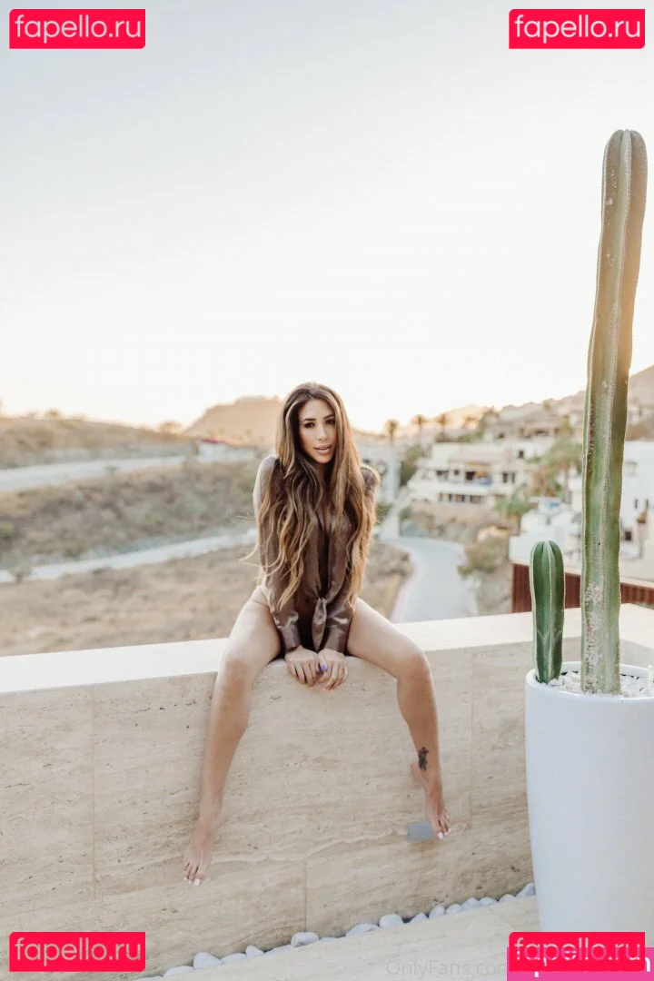 cocktailratings Onlyfans Photo Gallery 