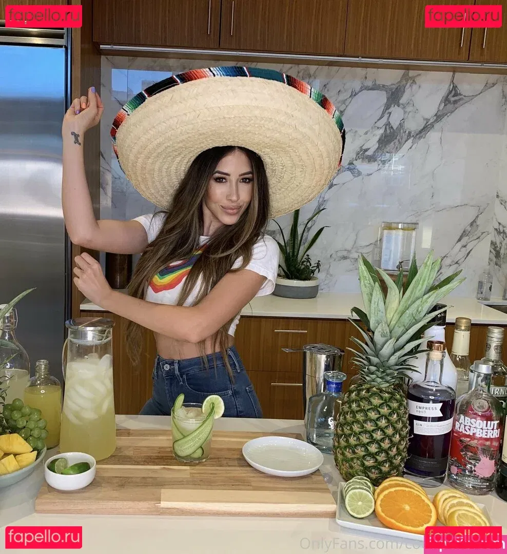 cocktailratings Onlyfans Photo Gallery 