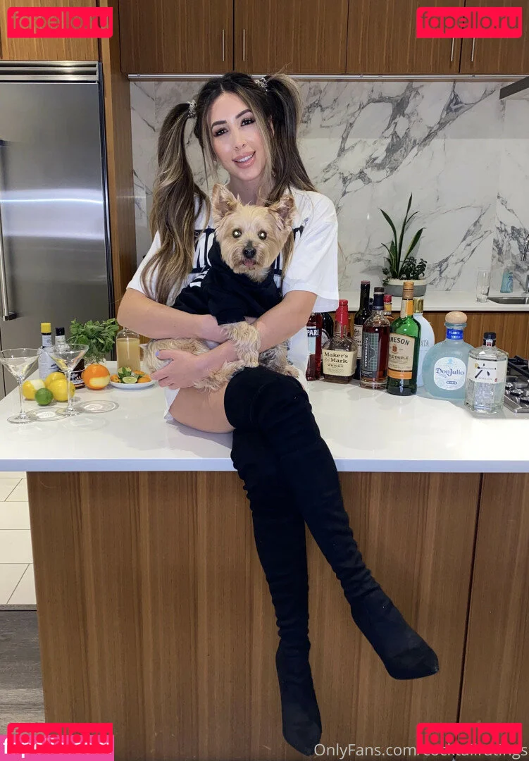 cocktailratings Onlyfans Photo Gallery 