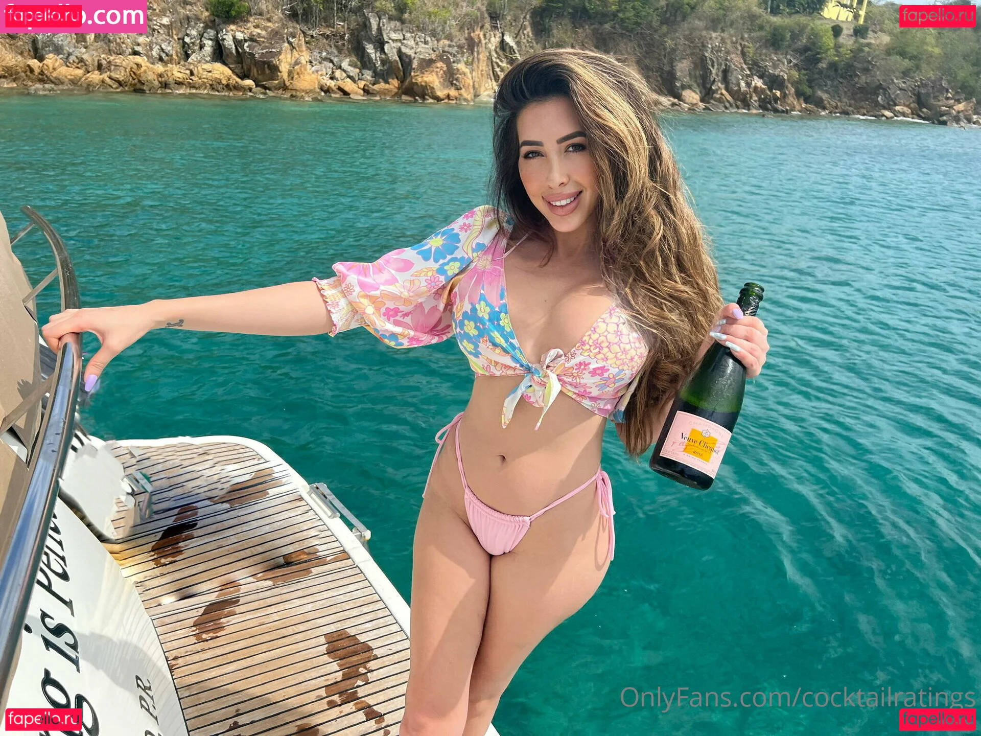 cocktailratings Onlyfans Photo Gallery 
