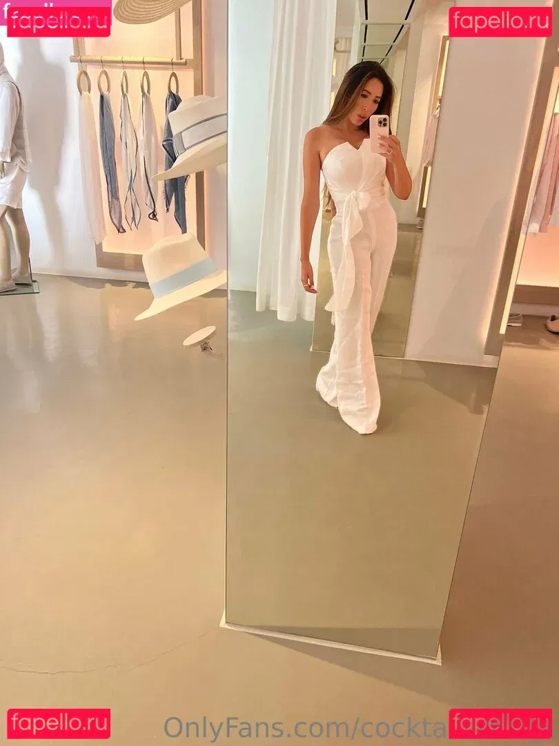 cocktailratings Onlyfans Photo Gallery 