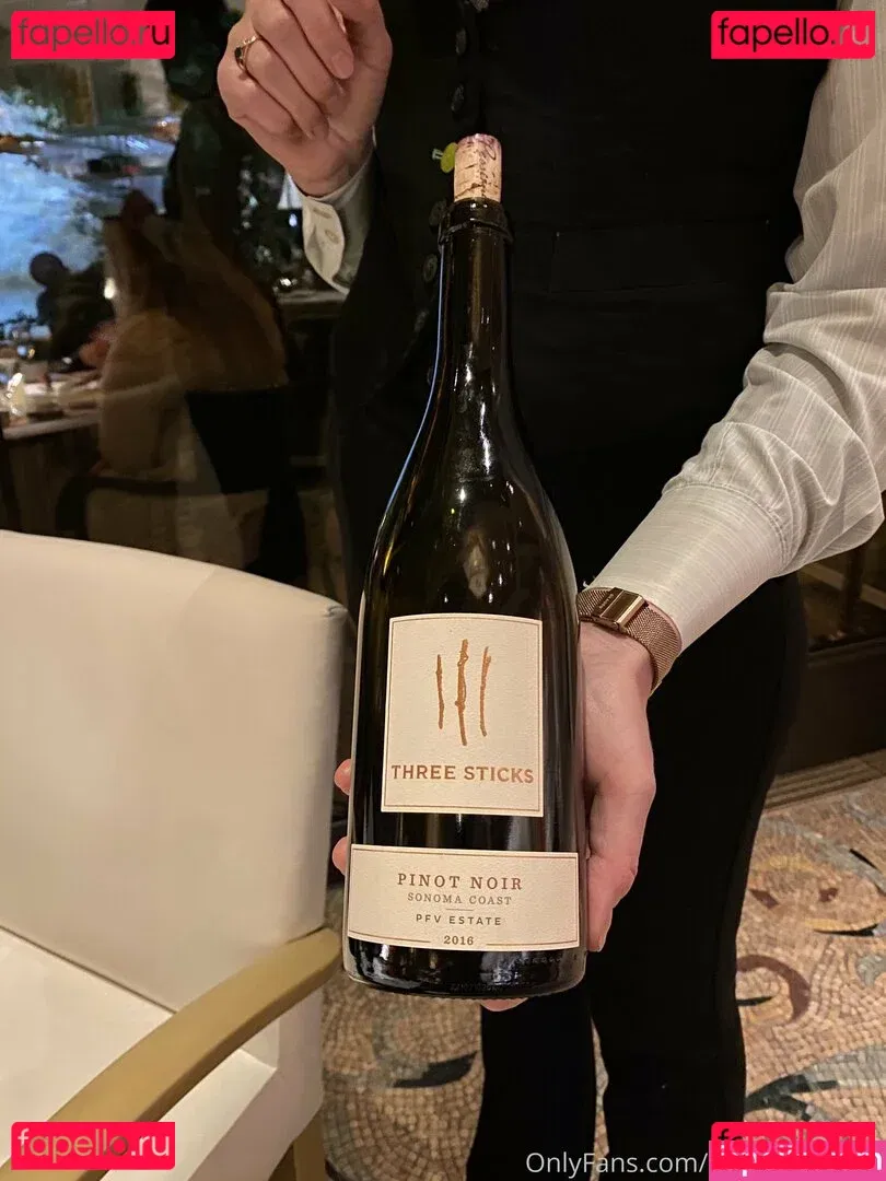 cocktailratings Onlyfans Photo Gallery 