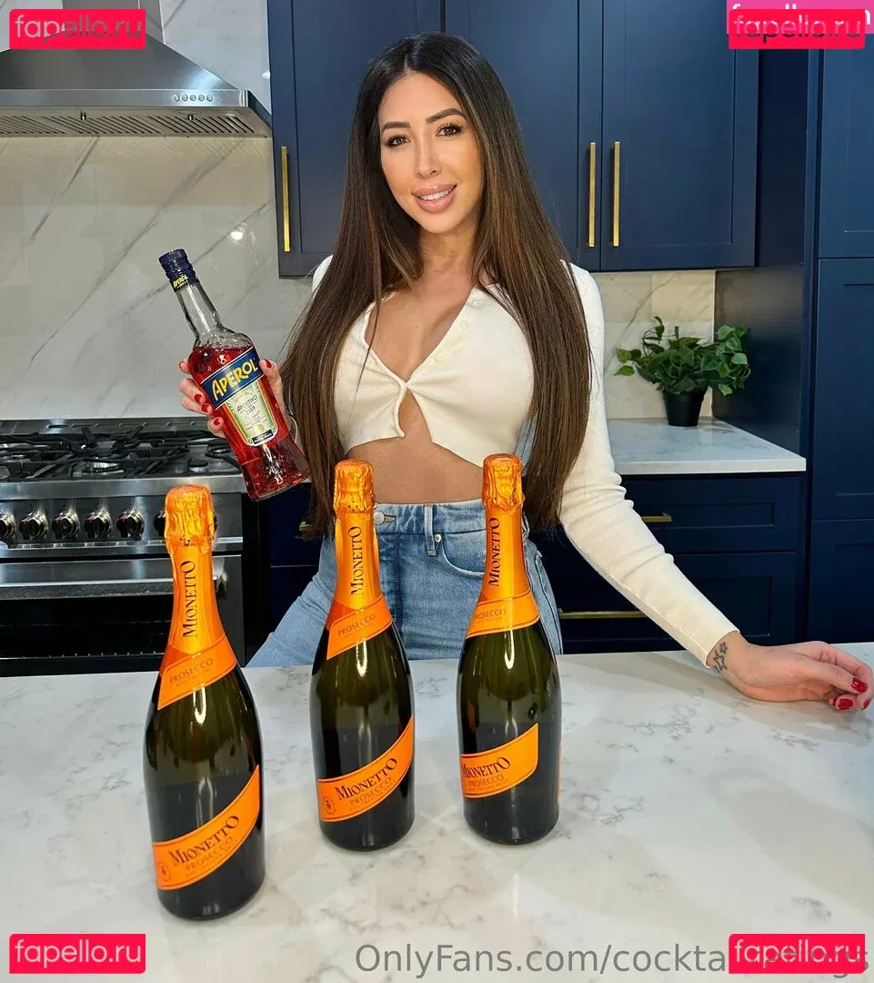 cocktailratings Onlyfans Photo Gallery 