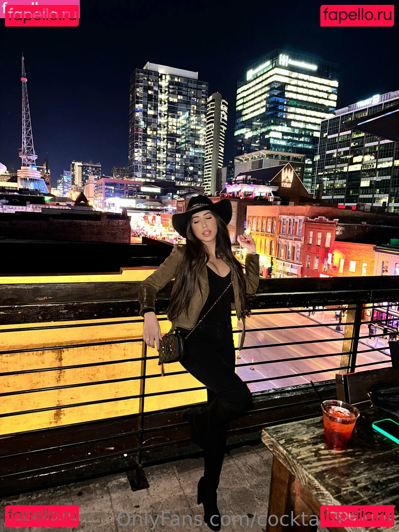 cocktailratings Onlyfans Photo Gallery 