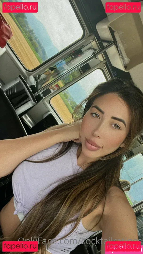 cocktailratings Onlyfans Photo Gallery 