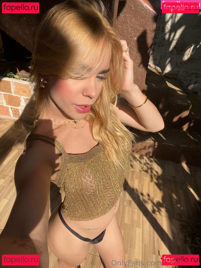 gabilunaa Nude Onlyfans Photo 23