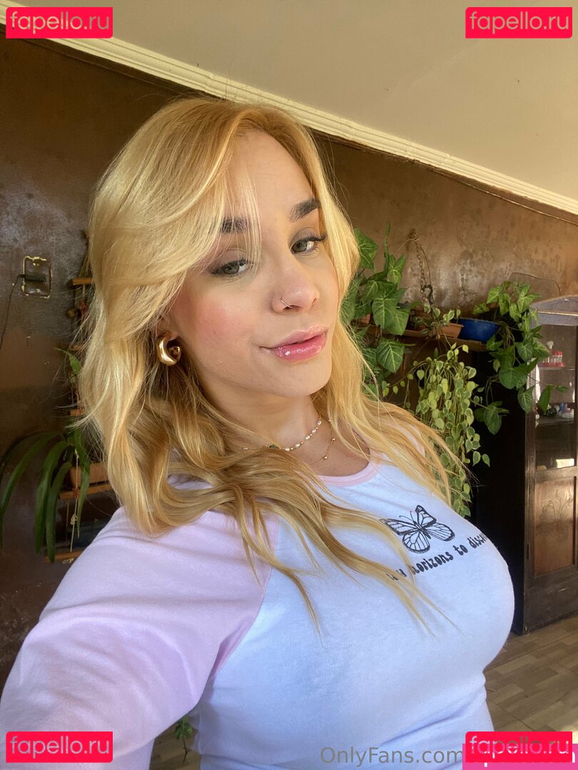 gabilunaa Nude Onlyfans Photo 20