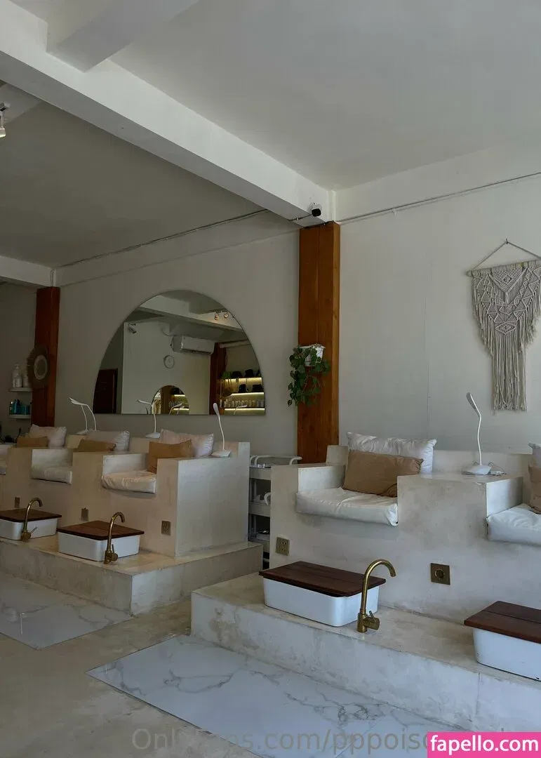 pppoisonnn.ivy Onlyfans Photo Gallery 