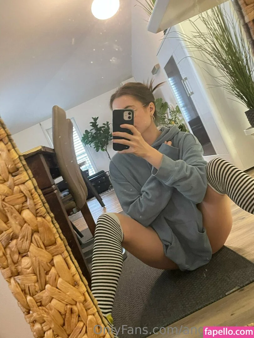 angelinalay Onlyfans Photo Gallery 