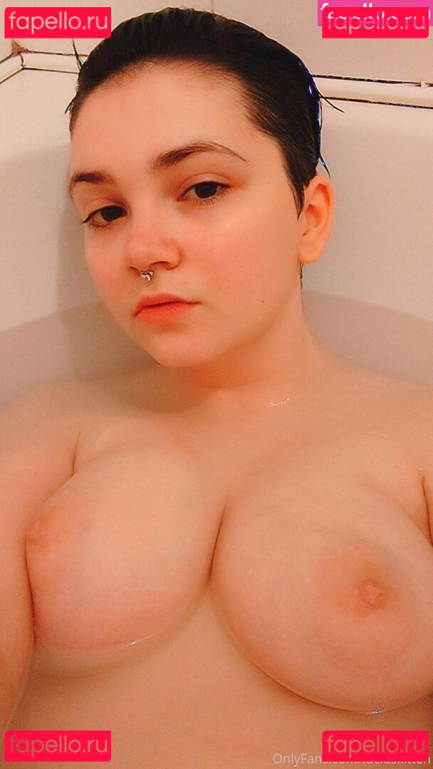 luciuskitten Nude Onlyfans Photo 16