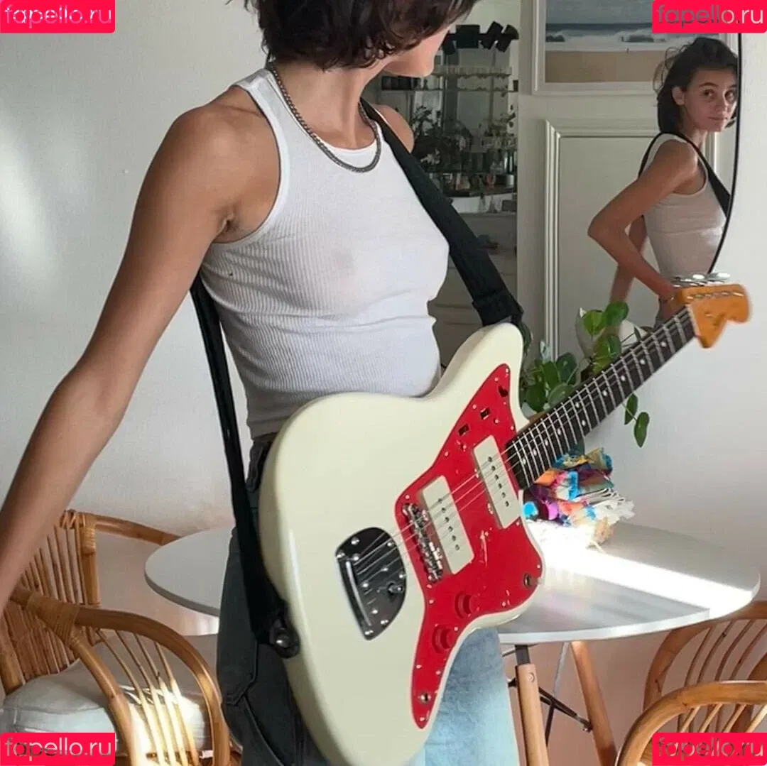 Bec Lauder Onlyfans Photo Gallery 