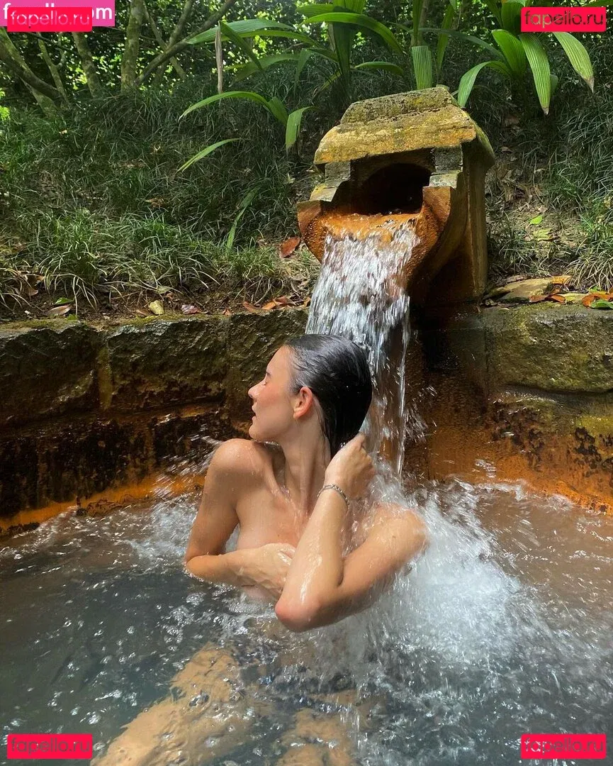 Bec Lauder Onlyfans Photo Gallery 