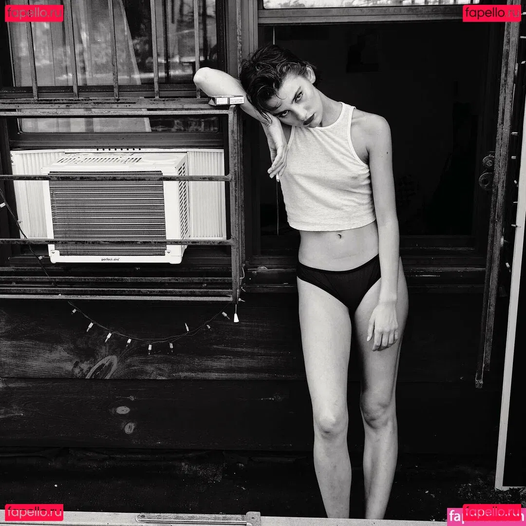 Bec Lauder Onlyfans Photo Gallery 