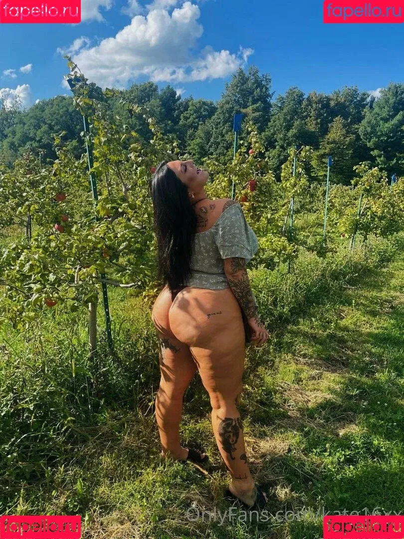Kate16xx Onlyfans Photo Gallery 