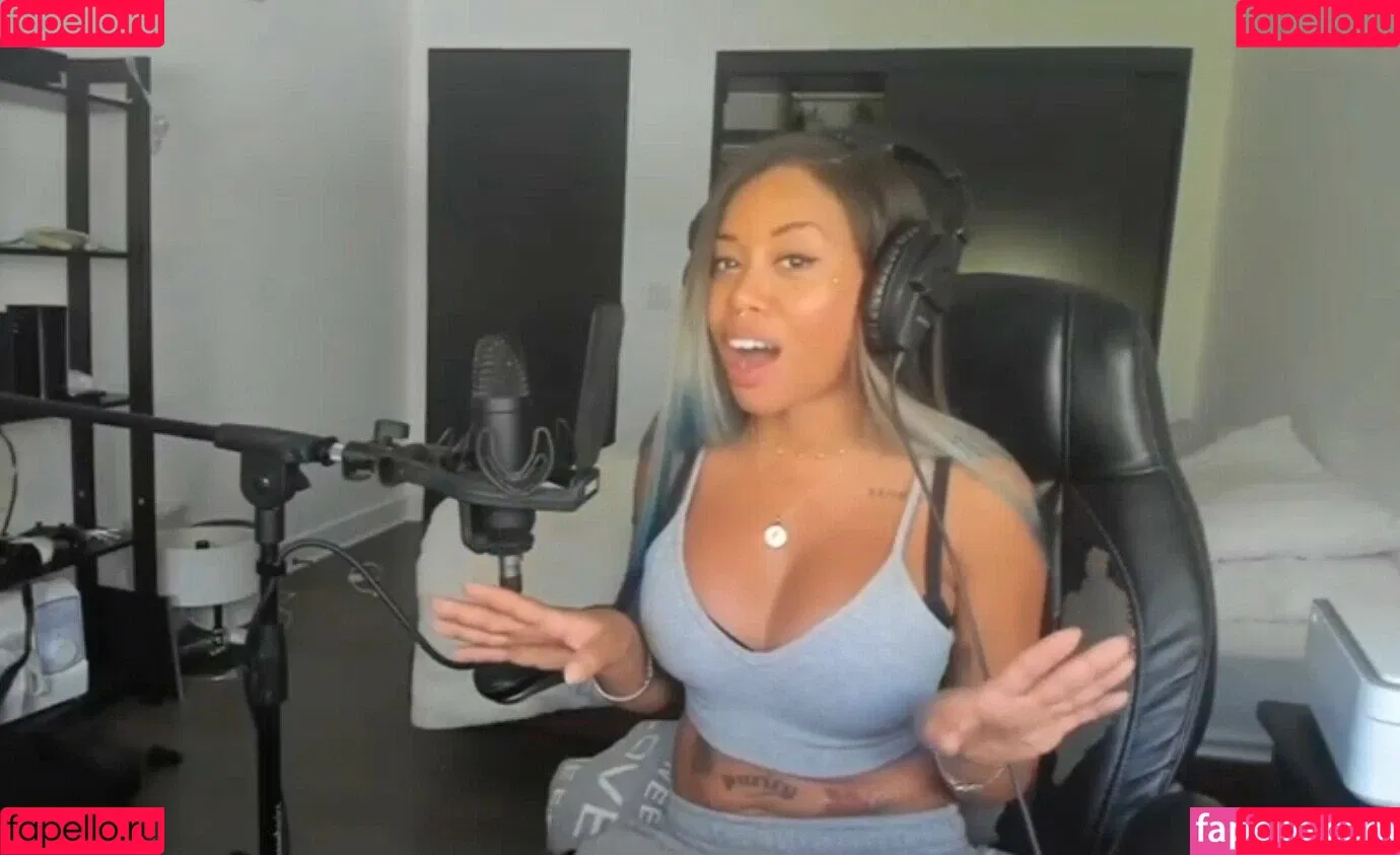 Ericka Bozeman Onlyfans Photo Gallery 