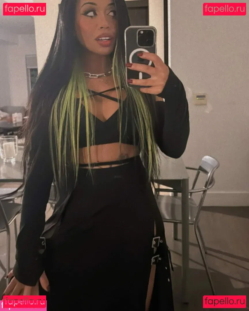 Ericka Bozeman Onlyfans Photo Gallery 