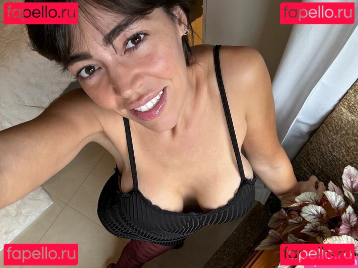 Iris Soares Nude Onlyfans Photo 29