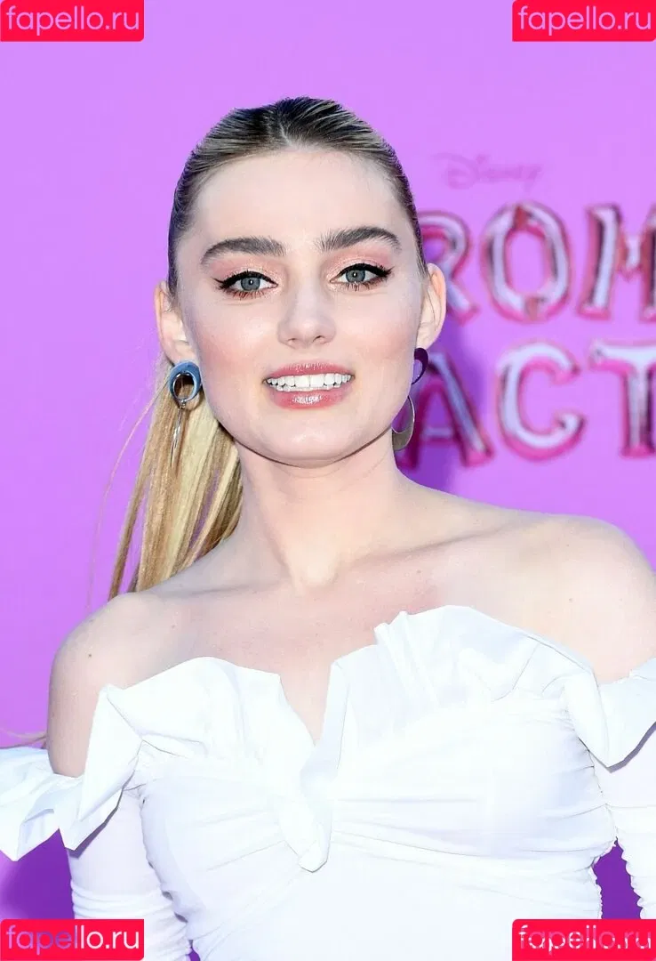 Meg Donnelly Onlyfans Photo Gallery 
