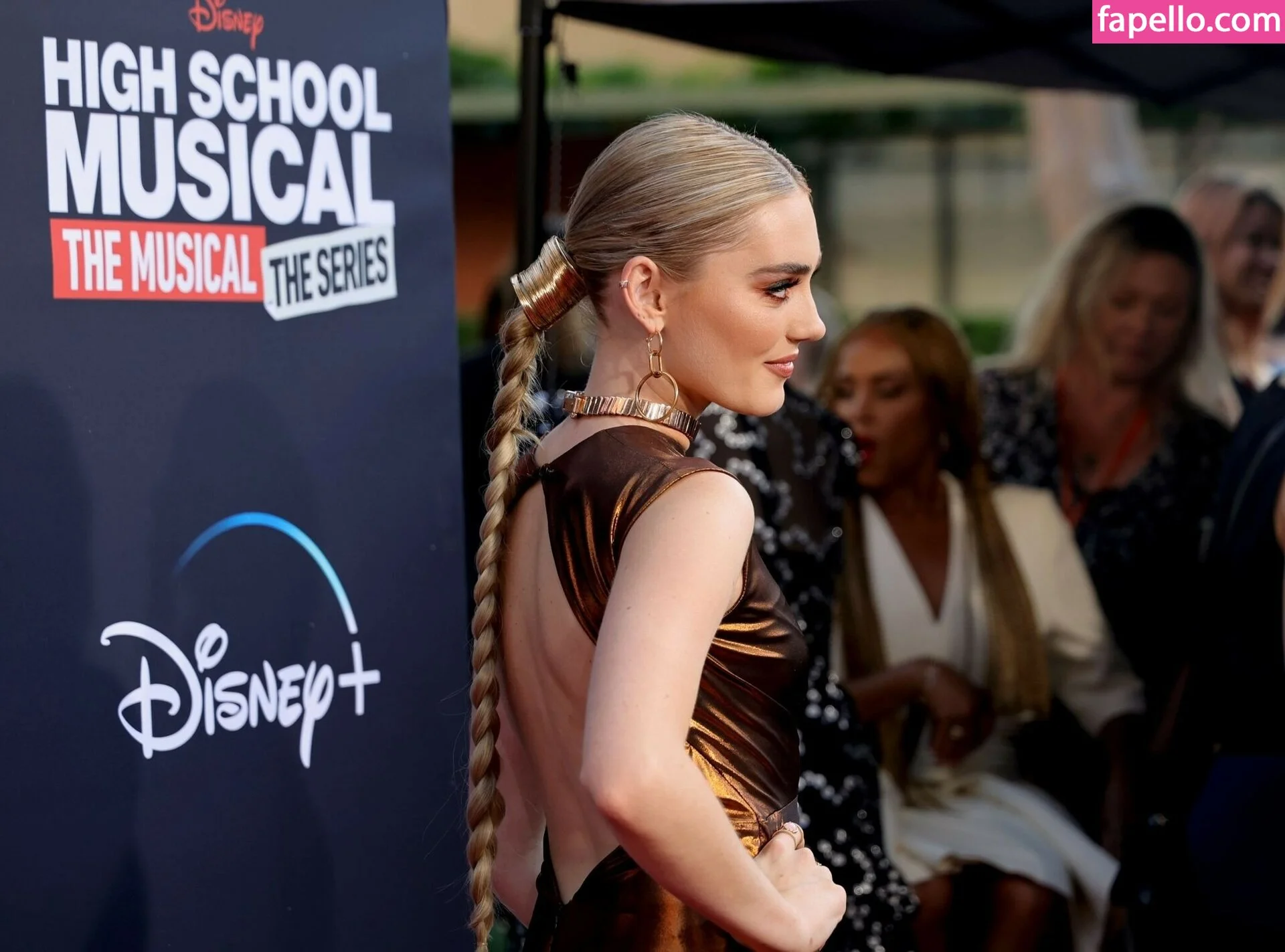 Meg Donnelly Onlyfans Photo Gallery 