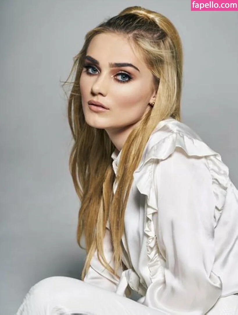 Meg Donnelly Onlyfans Photo Gallery 