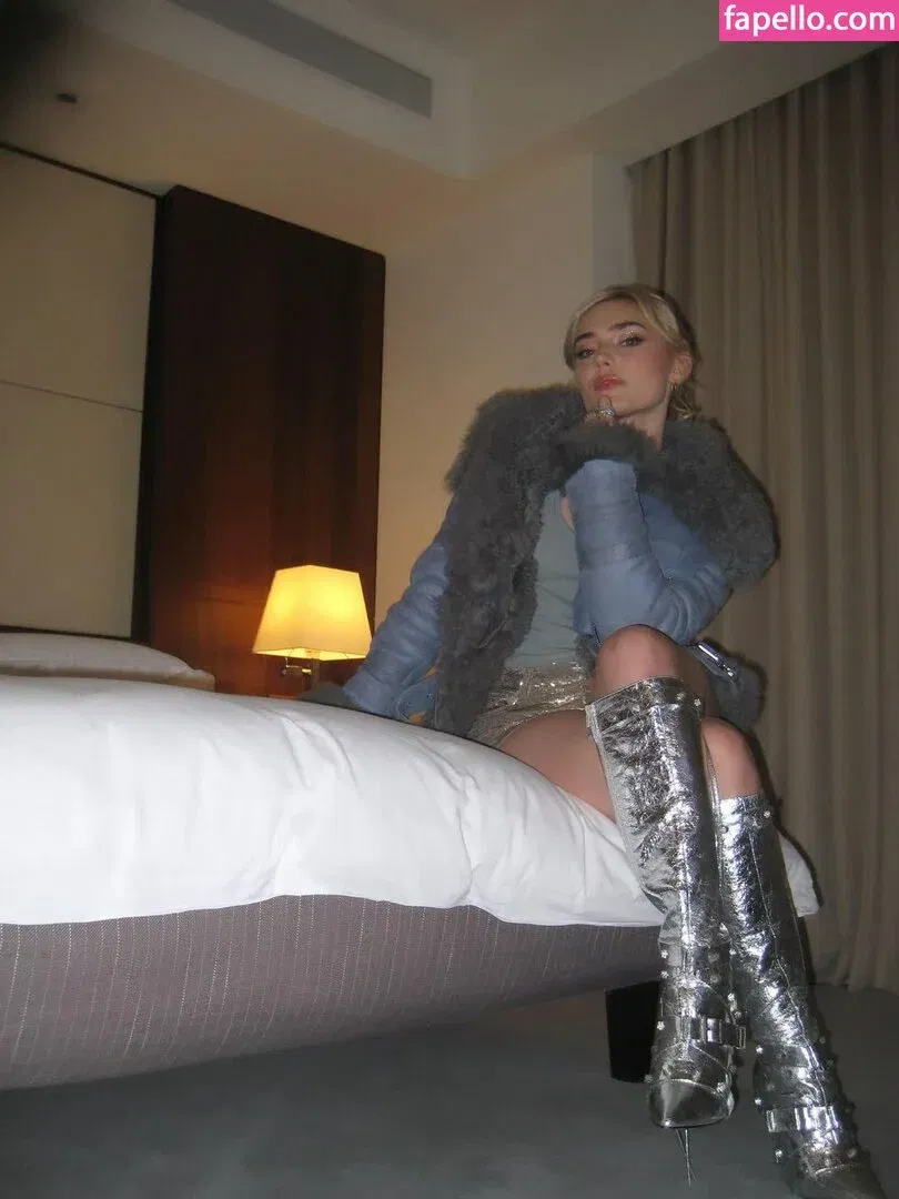 Meg Donnelly Onlyfans Photo Gallery 