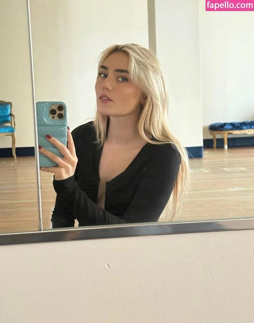 Meg Donnelly Onlyfans Photo Gallery 