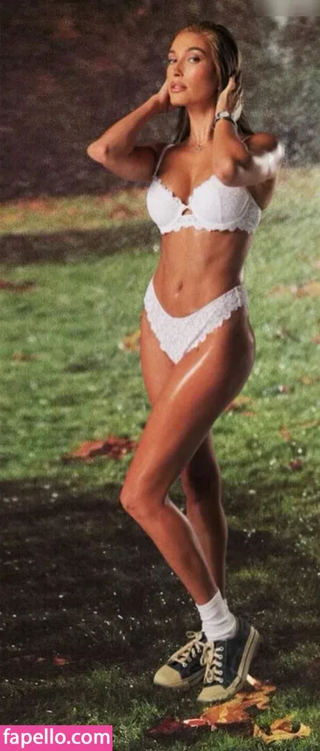 Hailey Bieber Onlyfans Photo Gallery 
