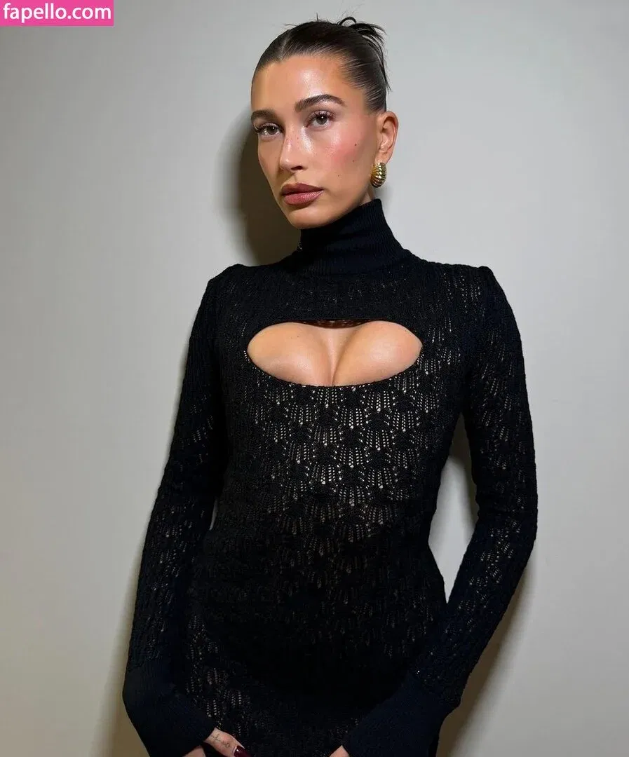 Hailey Bieber Onlyfans Photo Gallery 