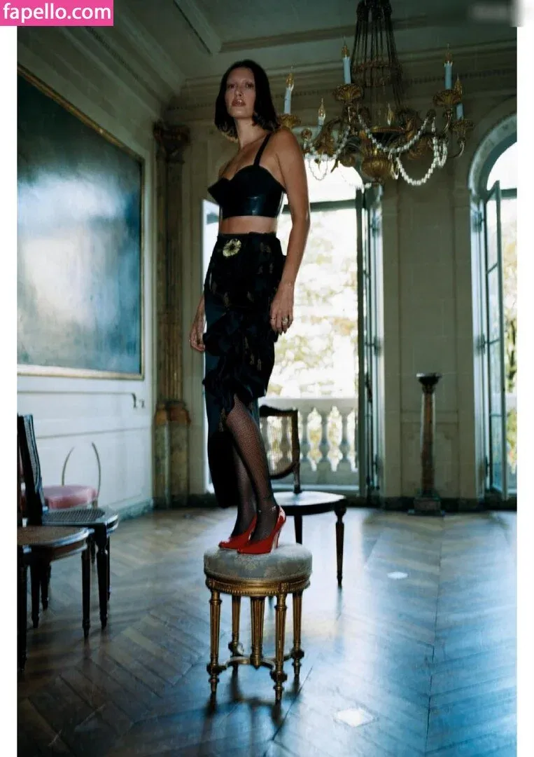 Hailey Bieber Onlyfans Photo Gallery 