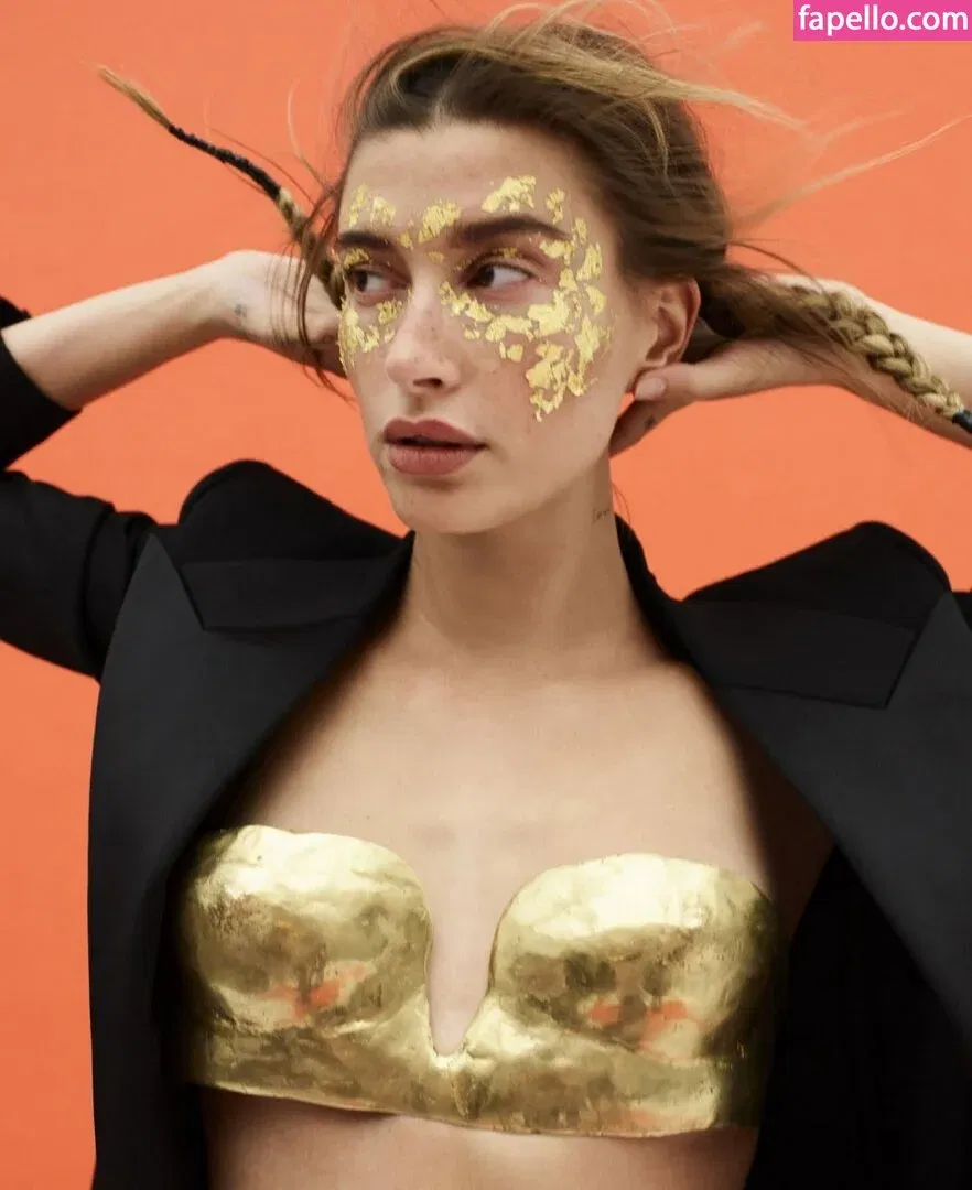 Hailey Bieber Onlyfans Photo Gallery 