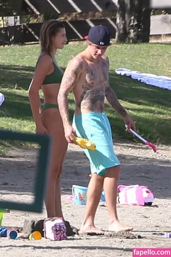 Hailey Bieber Onlyfans Photo Gallery 