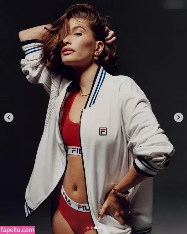 Hailey Bieber Onlyfans Photo Gallery 
