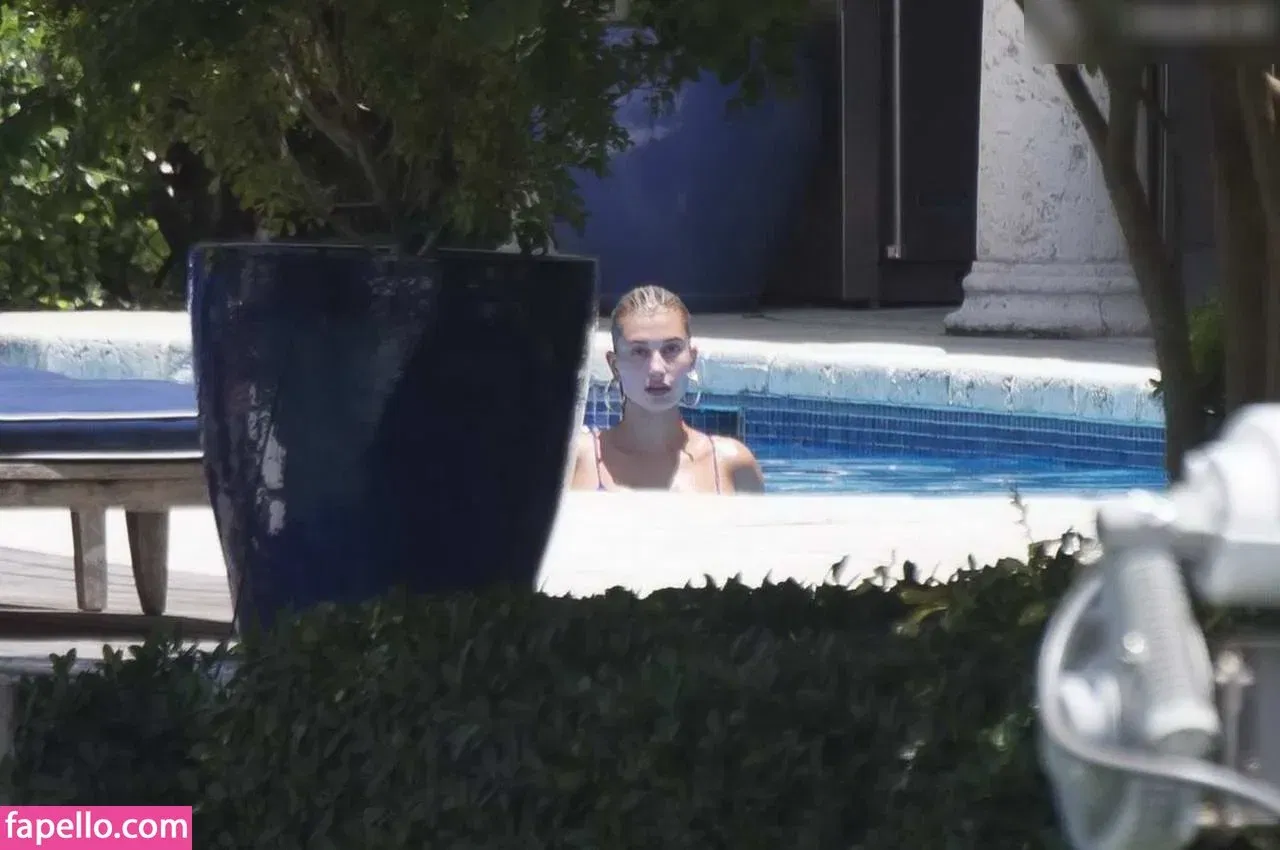 Hailey Bieber Onlyfans Photo Gallery 