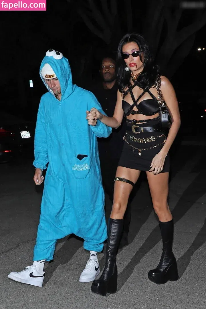 Hailey Bieber Onlyfans Photo Gallery 