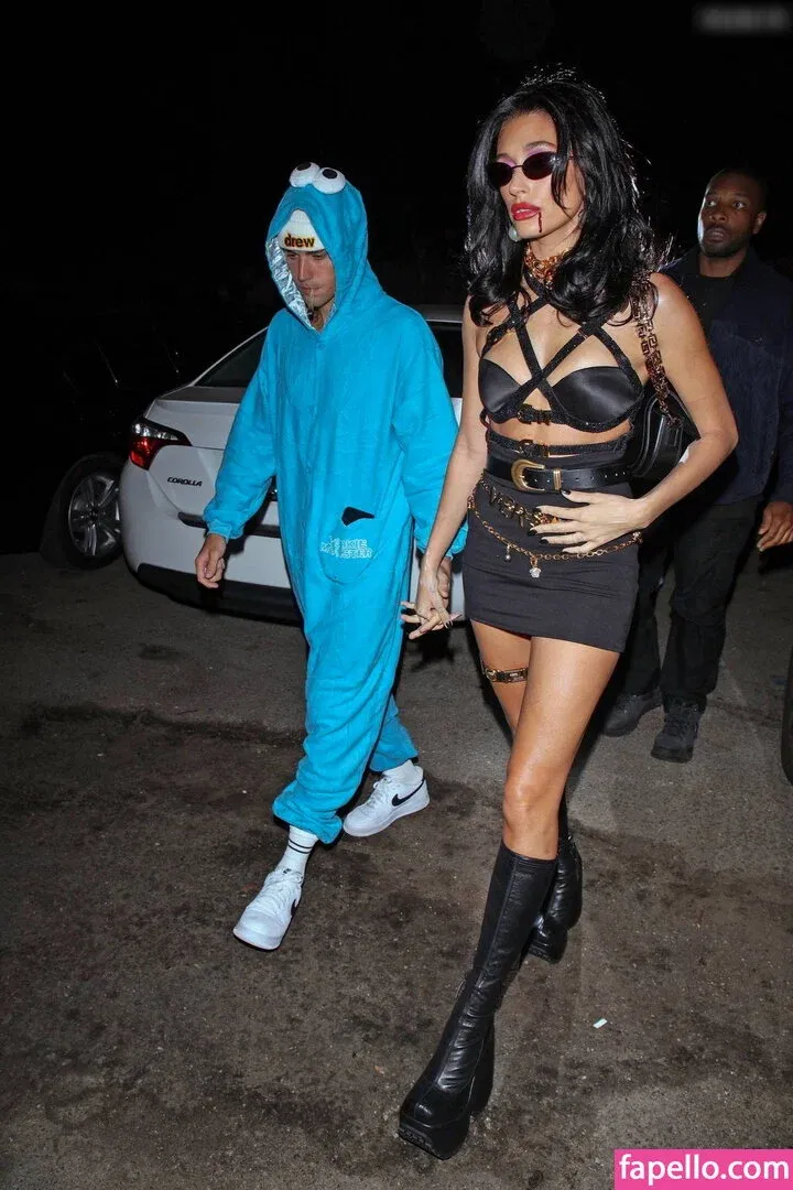 Hailey Bieber Onlyfans Photo Gallery 