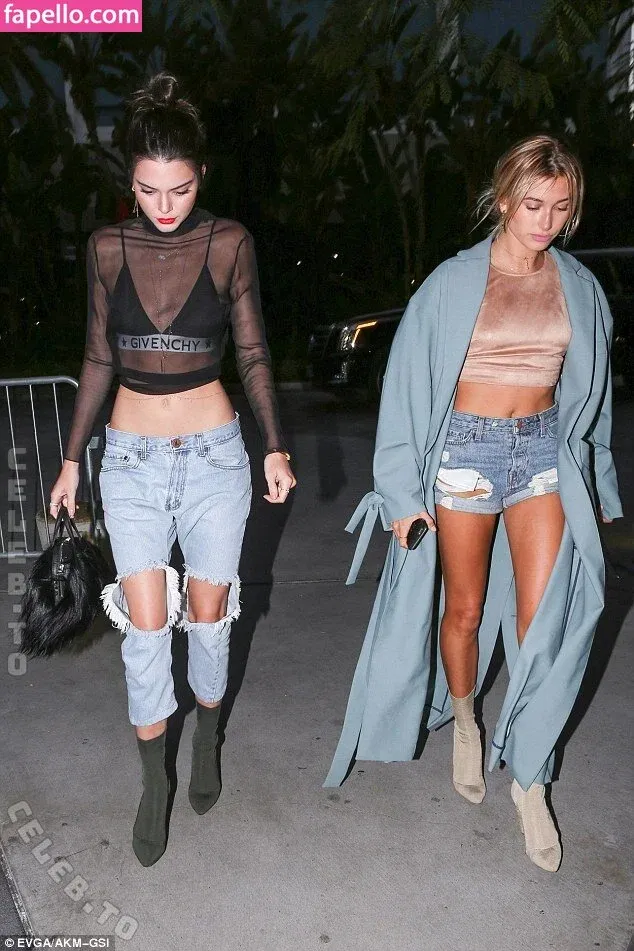 Hailey Bieber Onlyfans Photo Gallery 