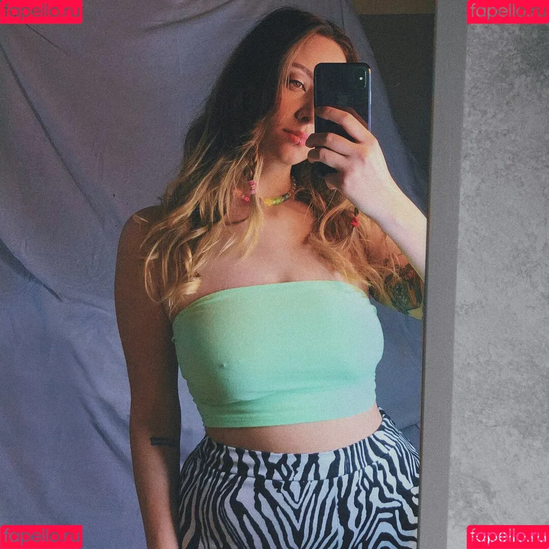 BetterCallHelena Onlyfans Photo Gallery 