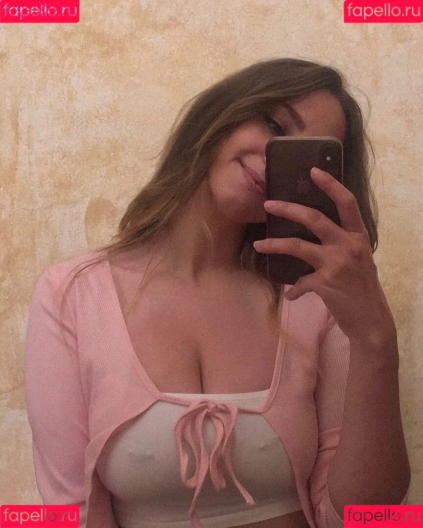 BetterCallHelena Onlyfans Photo Gallery 