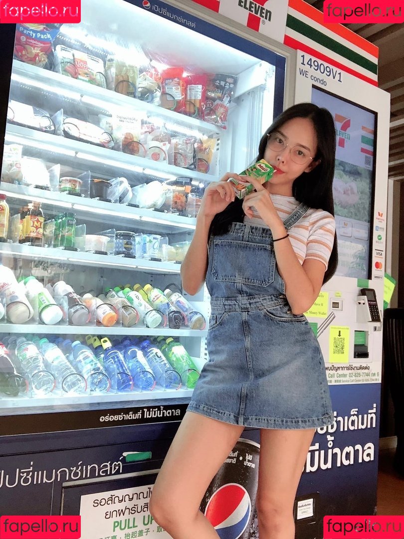 Wijitra Noree Onlyfans Photo Gallery 