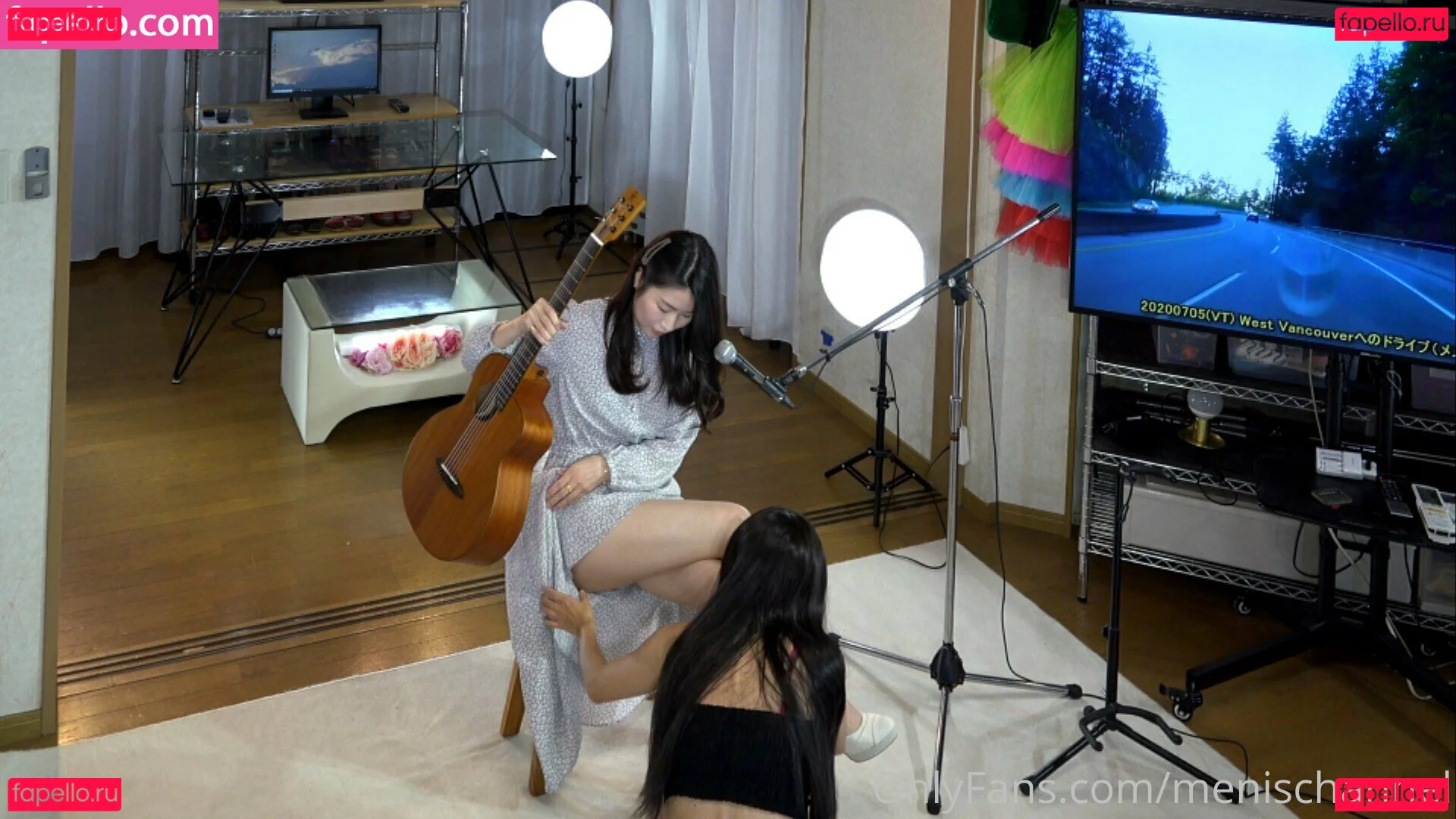 MenisChannel Onlyfans Photo Gallery 