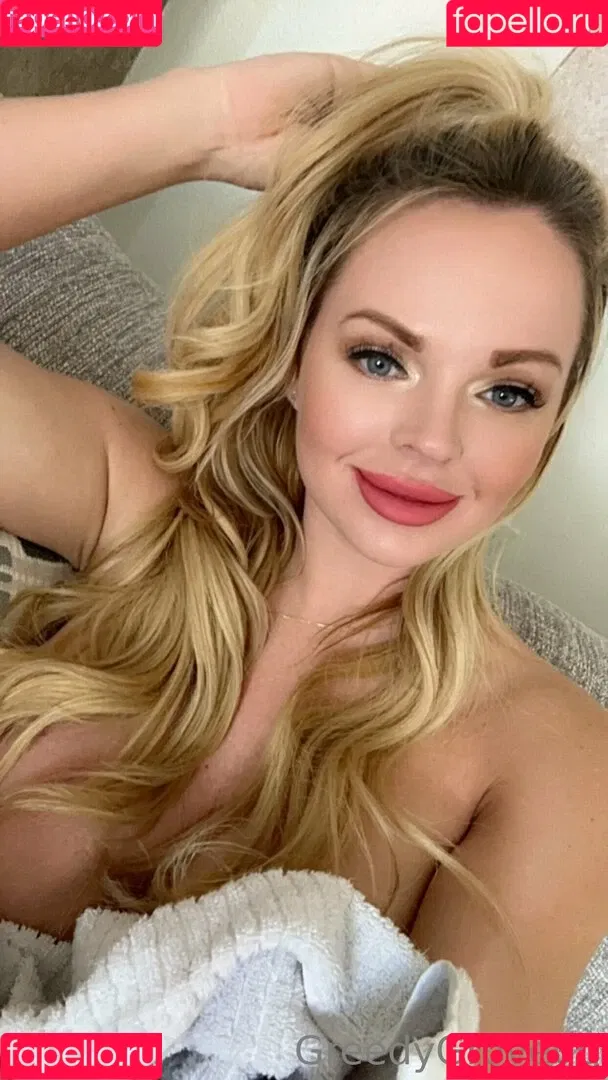 greedygrovegg Onlyfans Photo Gallery 