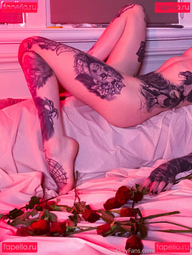 Erotic Funeral Nude Onlyfans Photo 10
